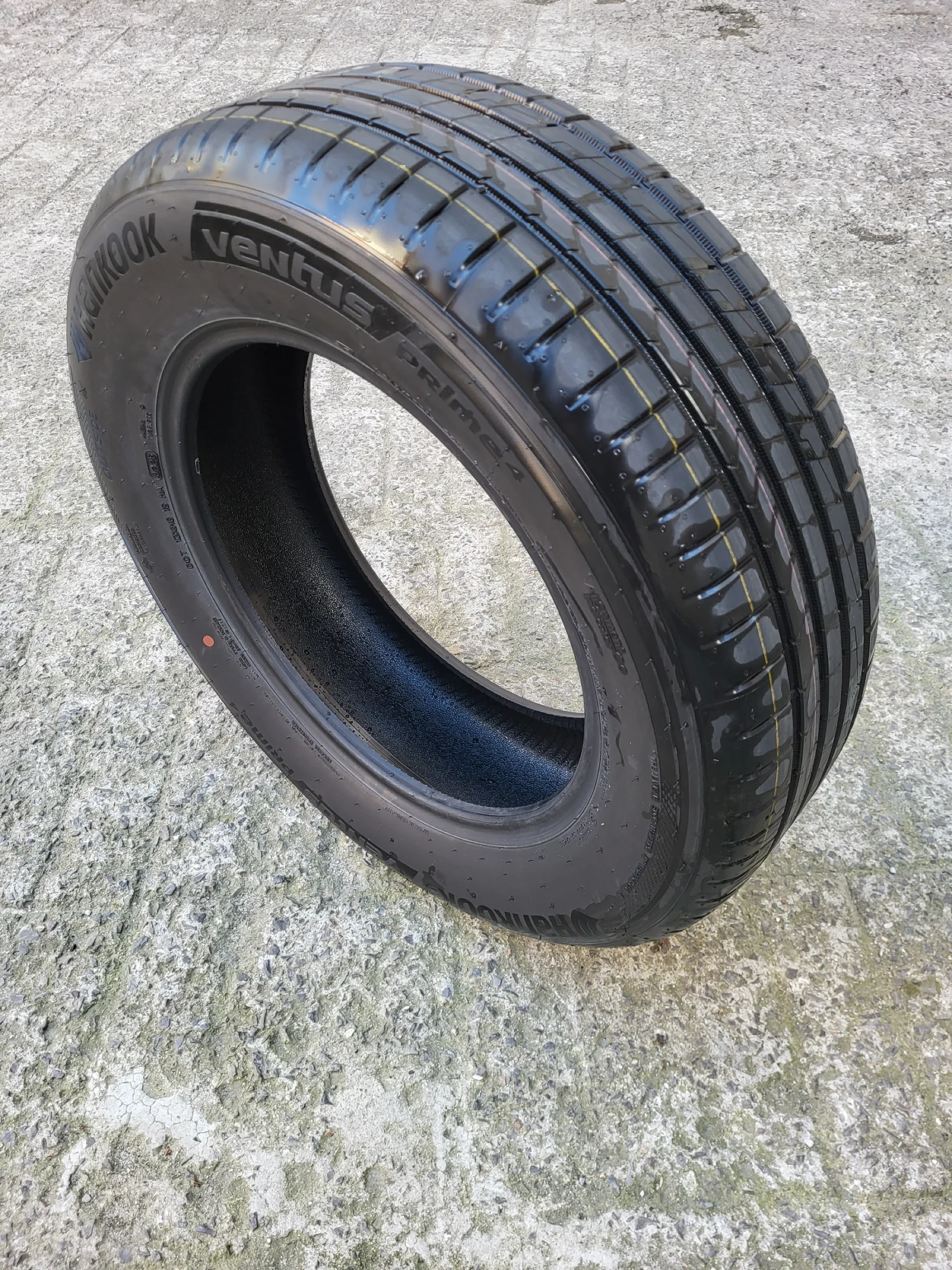 Гуми Летни 215/65R17