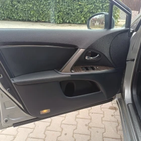 Toyota Avensis Executive  - 7300 € / 14277.56 лв. - 58448395 8
