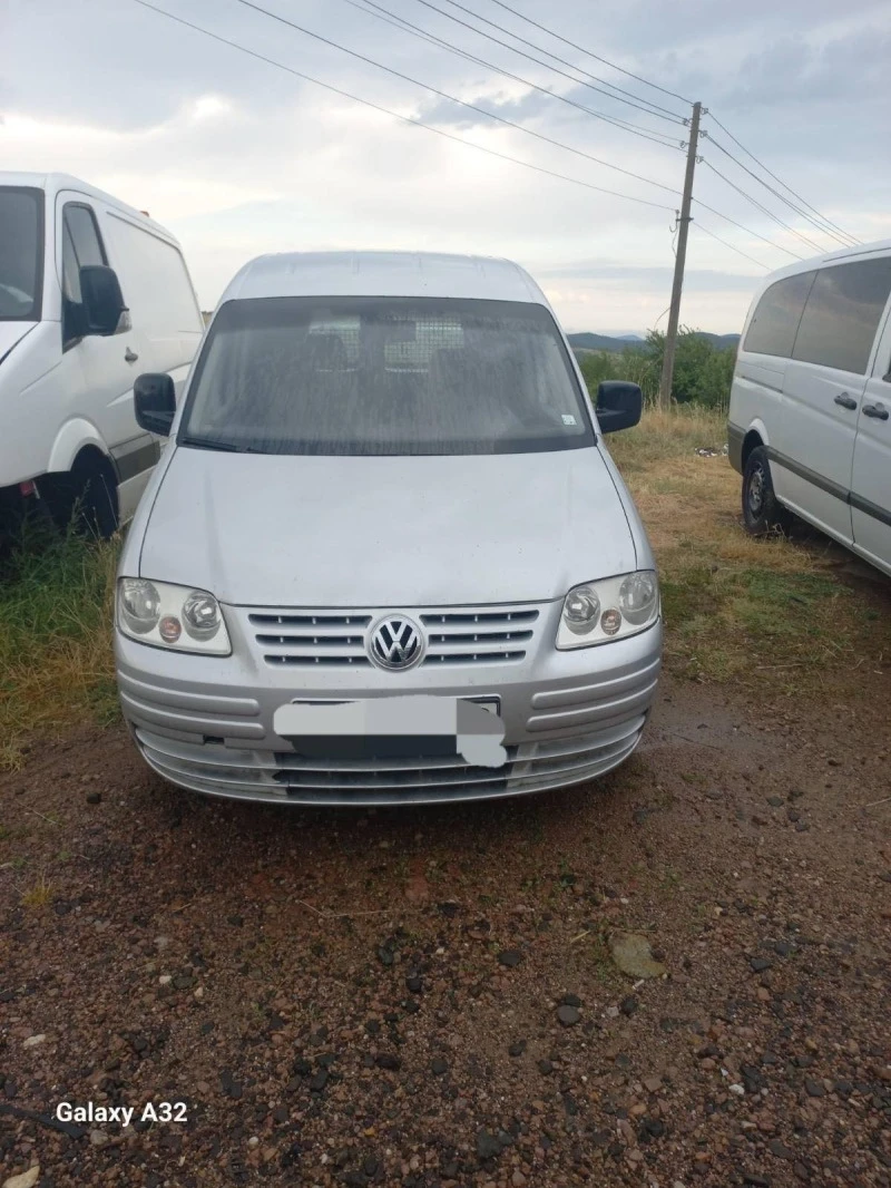 VW Caddy 1.9 TDI, снимка 1 - Автомобили и джипове - 47563831