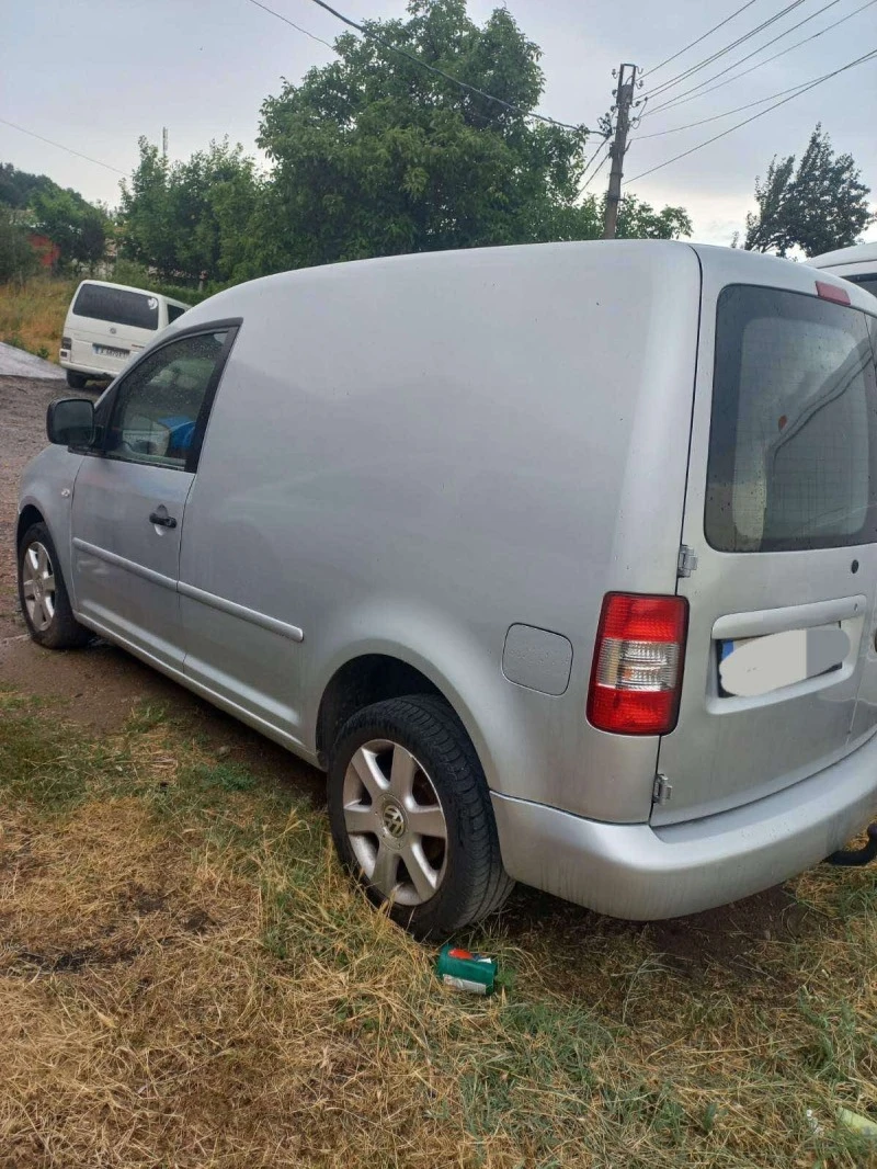 VW Caddy 1.9 TDI, снимка 3 - Автомобили и джипове - 47563831