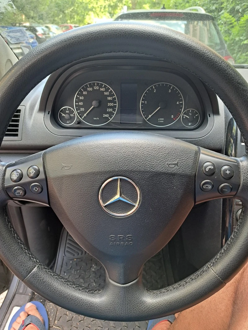 Mercedes-Benz A 160 Facelift, Blue Efficiency, снимка 5 - Автомобили и джипове - 46747734