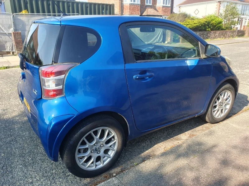 Toyota IQ, снимка 5 - Автомобили и джипове - 47977240