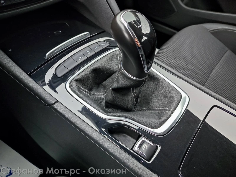 Opel Insignia B Sp. Tourer Innovation 1.6 CDTI (136hp) MT6, снимка 14 - Автомобили и джипове - 49168524