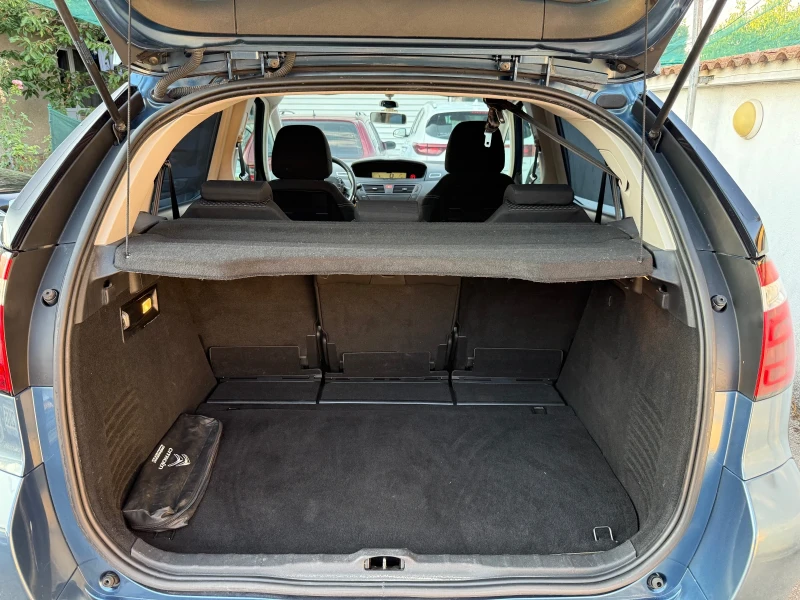Citroen C4 Picasso 1.6HDI 133000KM!!!, снимка 16 - Автомобили и джипове - 51012823