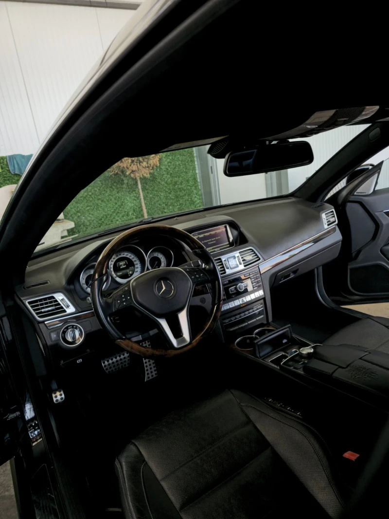 Mercedes-Benz E 500, снимка 11 - Автомобили и джипове - 52242513