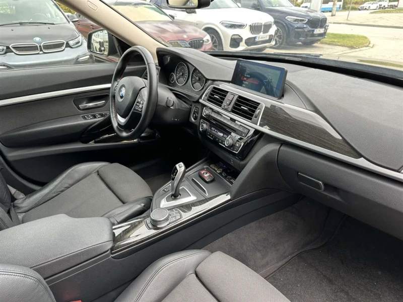 BMW 320 xDrive, снимка 8 - Автомобили и джипове - 52042347