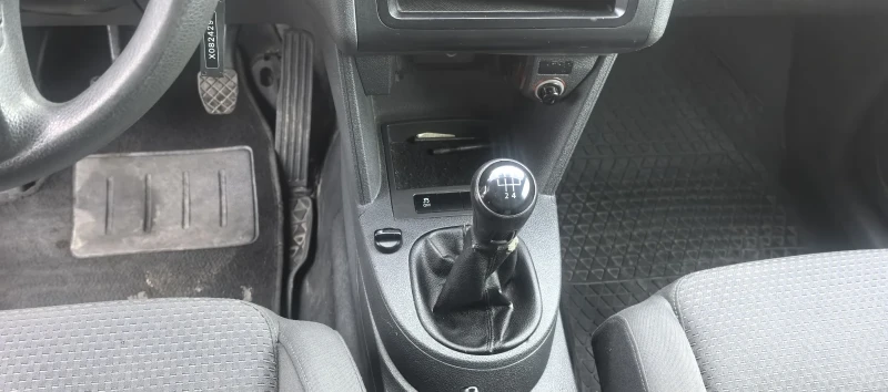 VW Caddy 2.0 бензин/метан, снимка 12 - Автомобили и джипове - 52314544