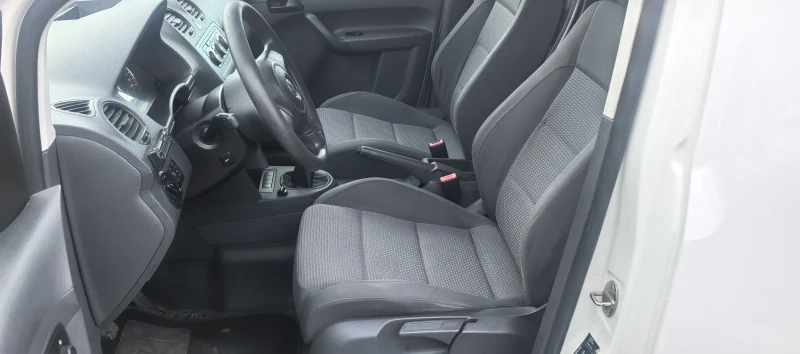 VW Caddy 2.0 бензин/метан, снимка 11 - Автомобили и джипове - 52314544