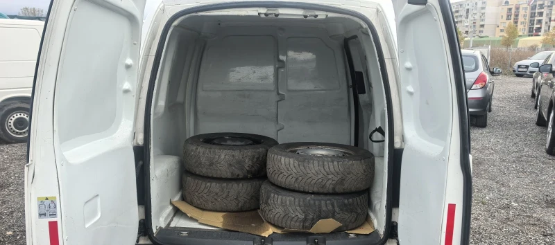 VW Caddy 2.0 бензин/метан, снимка 13 - Автомобили и джипове - 52314544