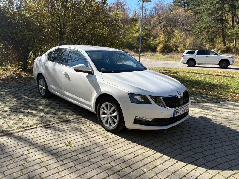 Skoda Fabia, снимка 2 - Автомобили и джипове - 52395566