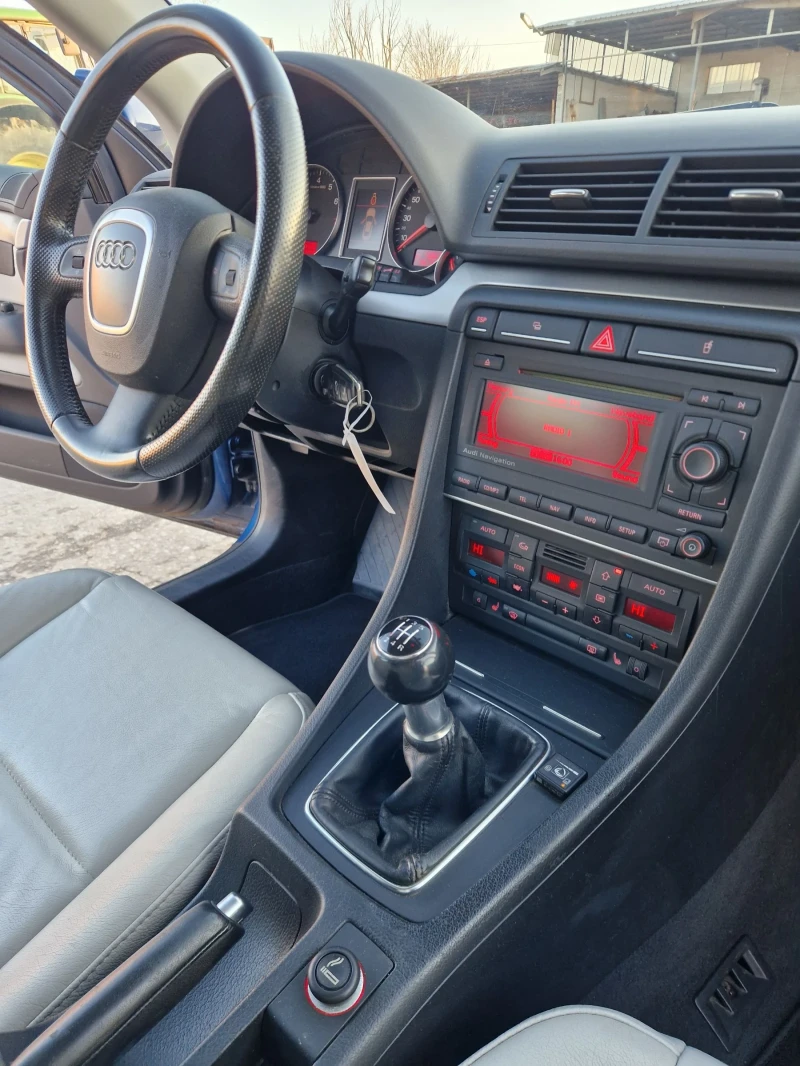 Audi A4 2.0 130кс., снимка 8 - Автомобили и джипове - 52816785