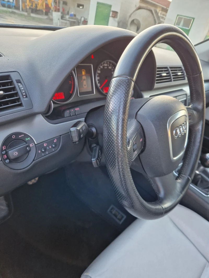 Audi A4 2.0 130кс., снимка 10 - Автомобили и джипове - 52816785