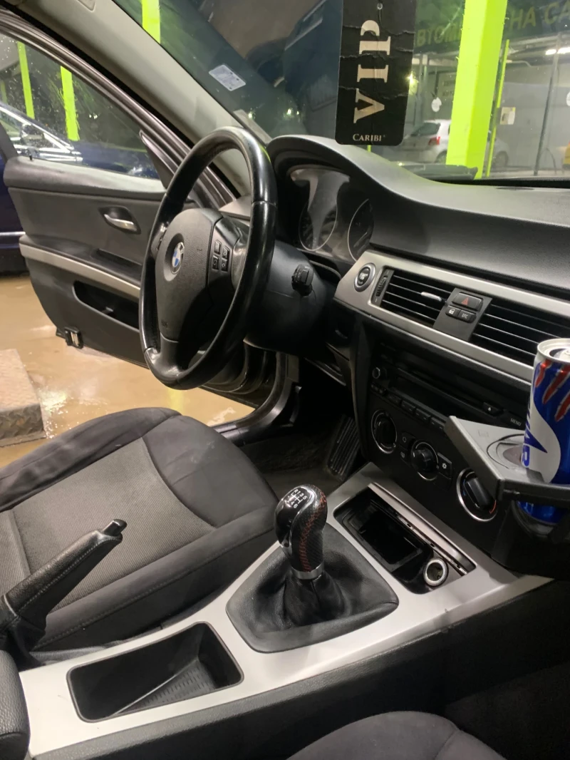 BMW 320, снимка 2 - Автомобили и джипове - 53374297