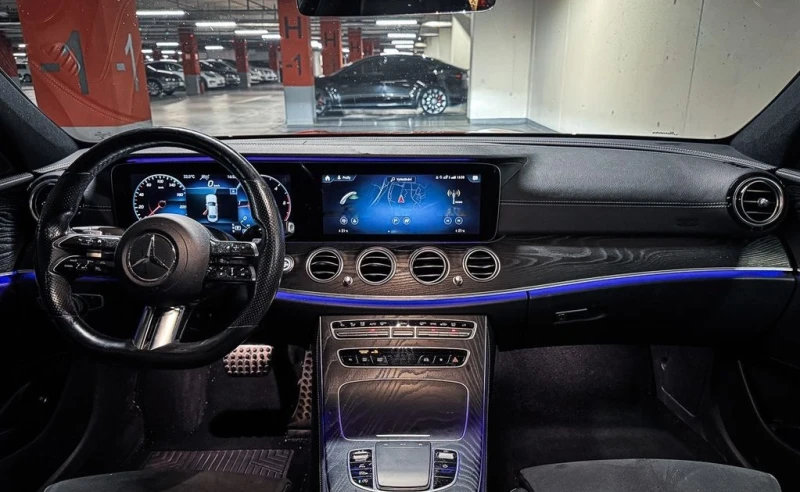 Mercedes-Benz E 220 AMG-Line, снимка 5 - Автомобили и джипове - 53416925