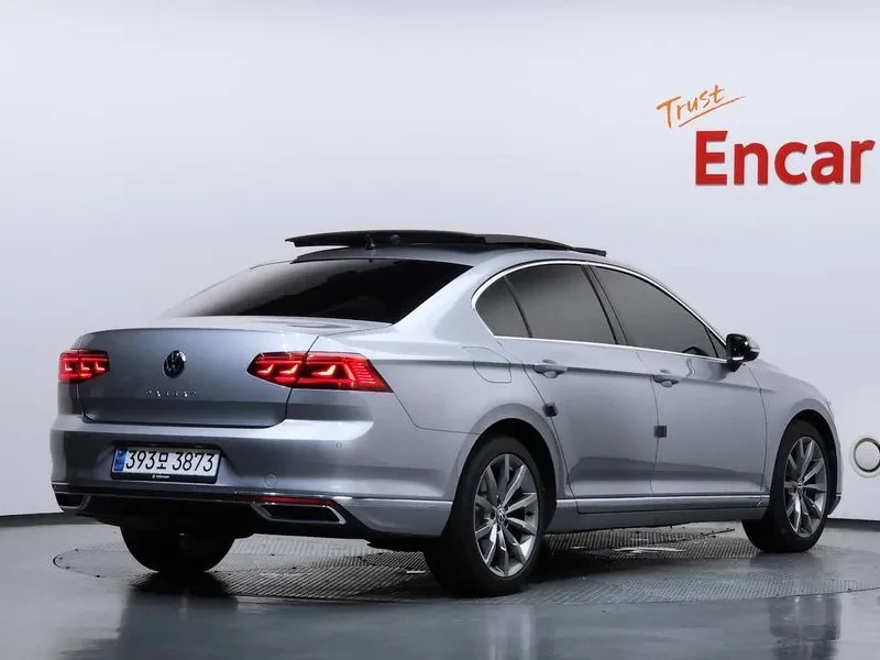 VW Passat 2.0 TDI - САМО 30% АВАНС, снимка 2 - Автомобили и джипове - 55737197