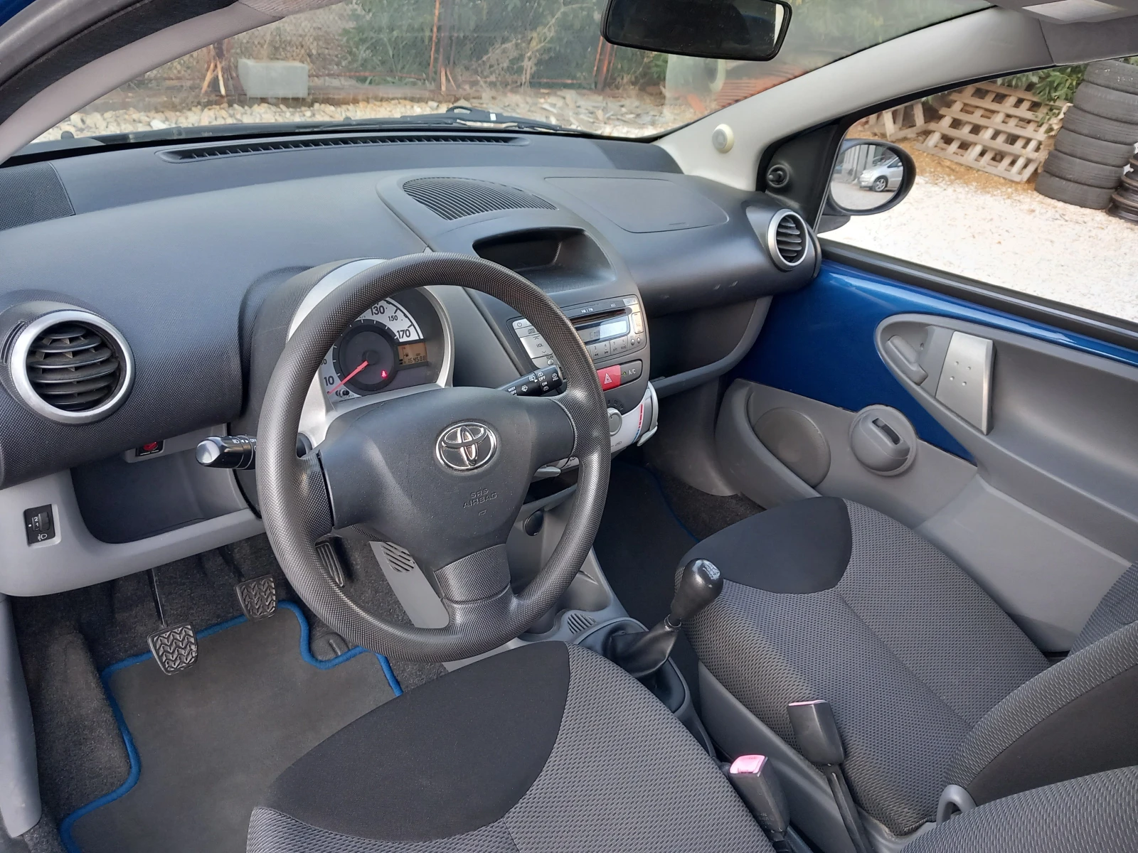 Toyota Aygo 1.0i климатик - изображение 10