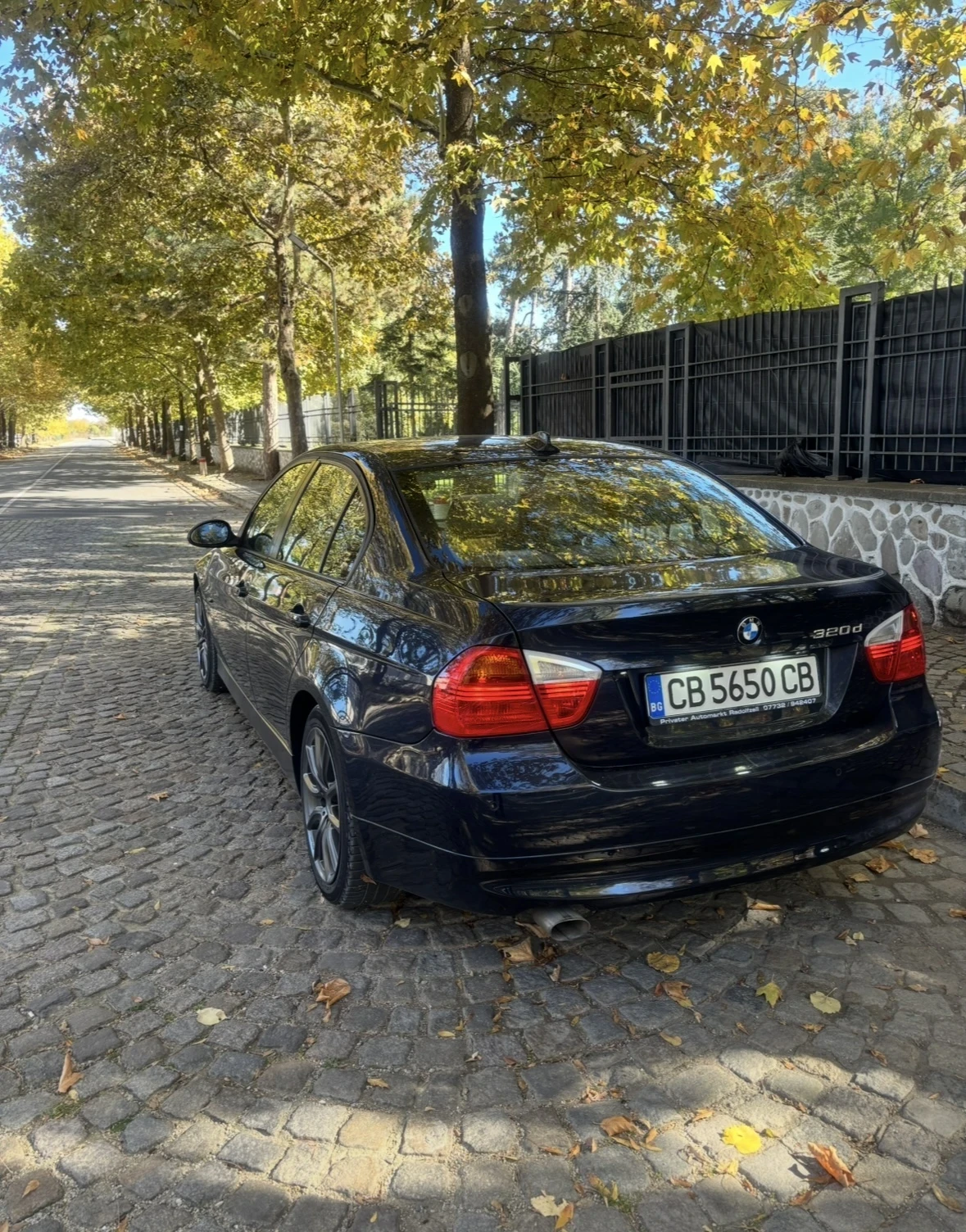 BMW 320  - изображение 7