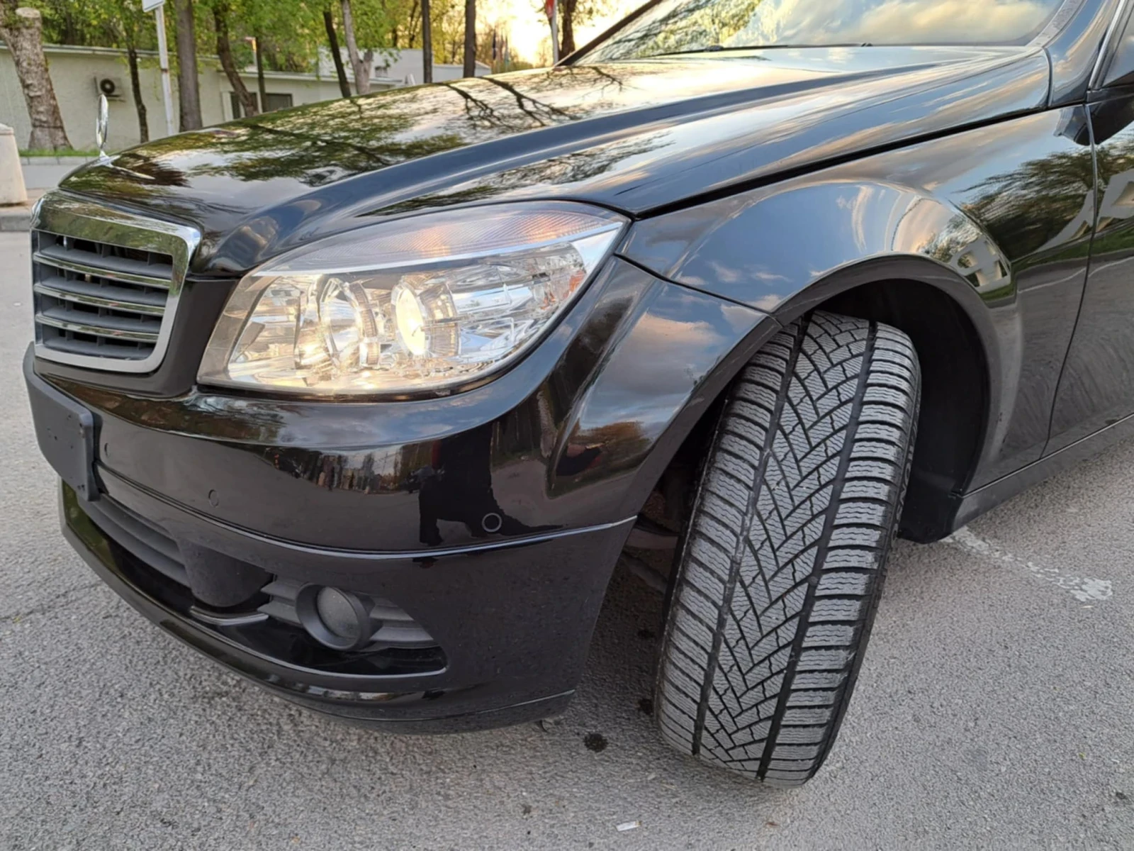 Mercedes-Benz C 220 2.2 - изображение 3