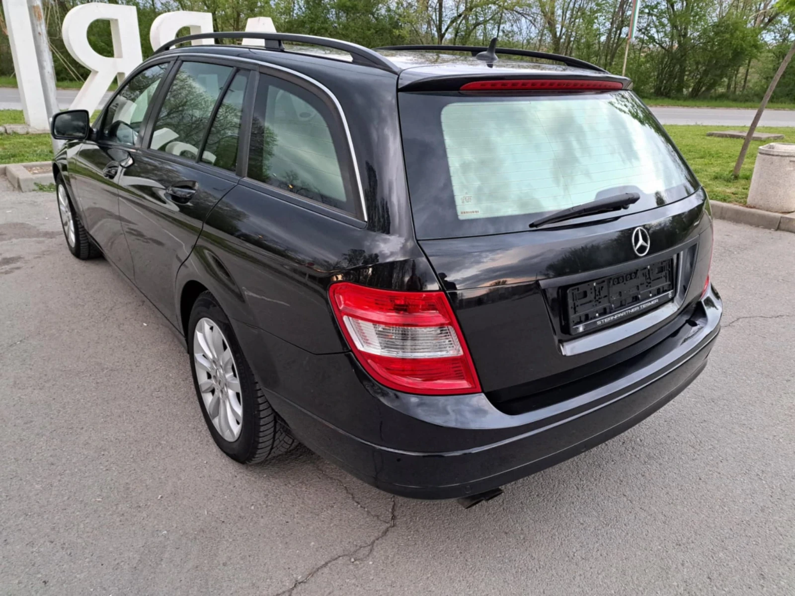 Mercedes-Benz C 220 2.2 - изображение 4