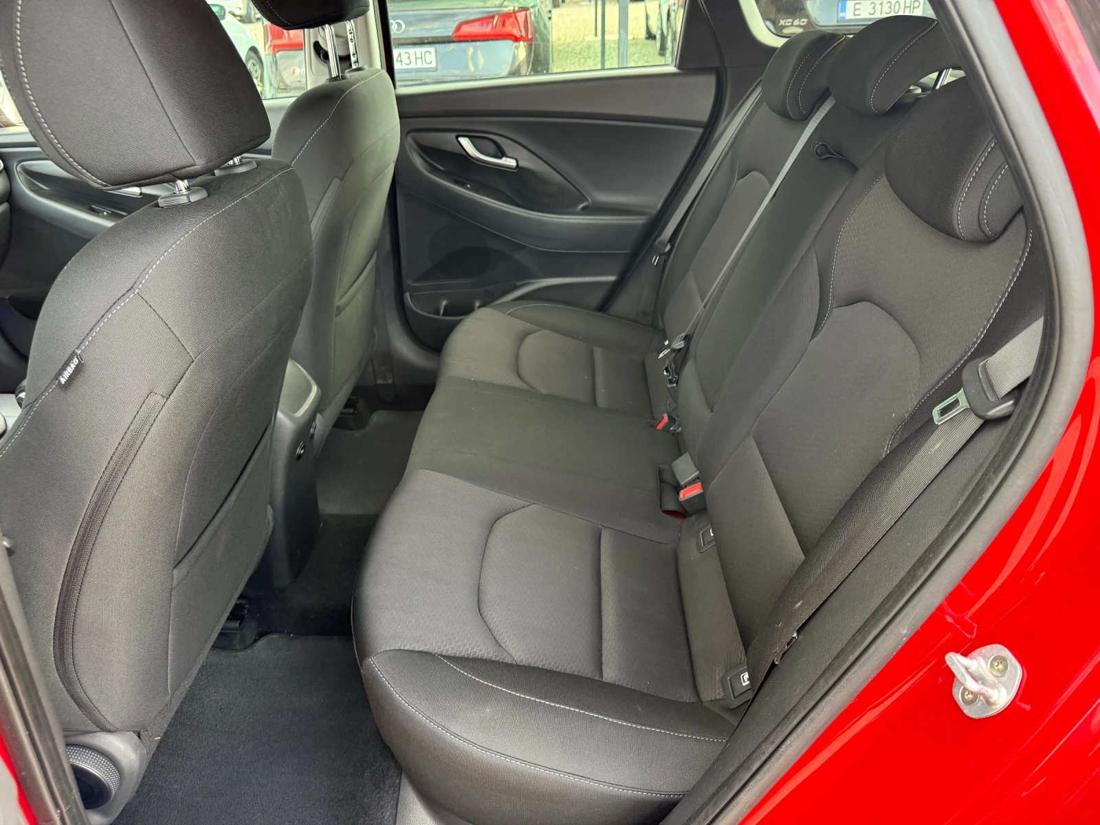 Hyundai I30 1.6d/136hp/NAVI/Service Book/ | Mobile.bg   12