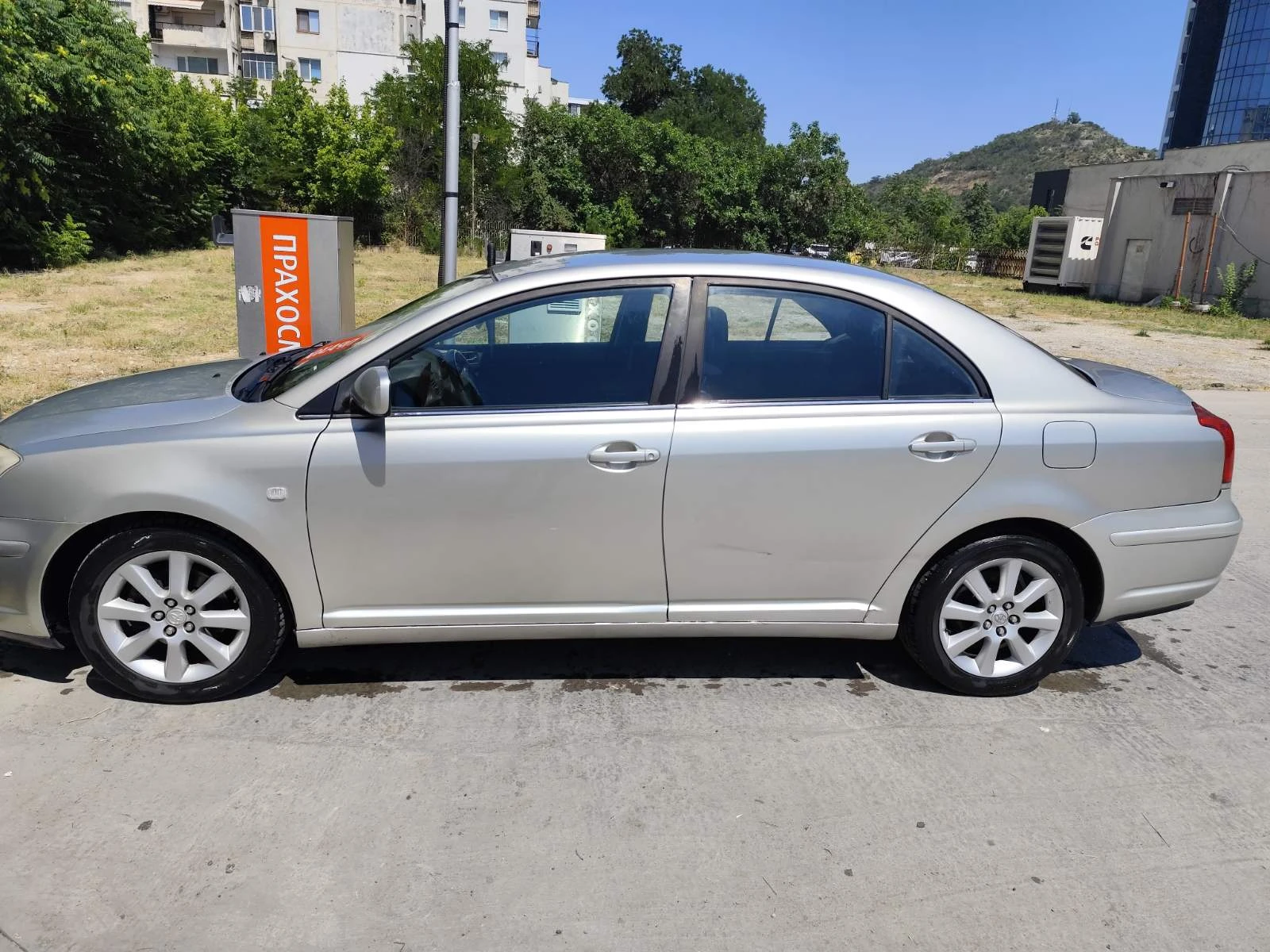 Toyota Avensis 1.8 | Mobile.bg — изображение 3