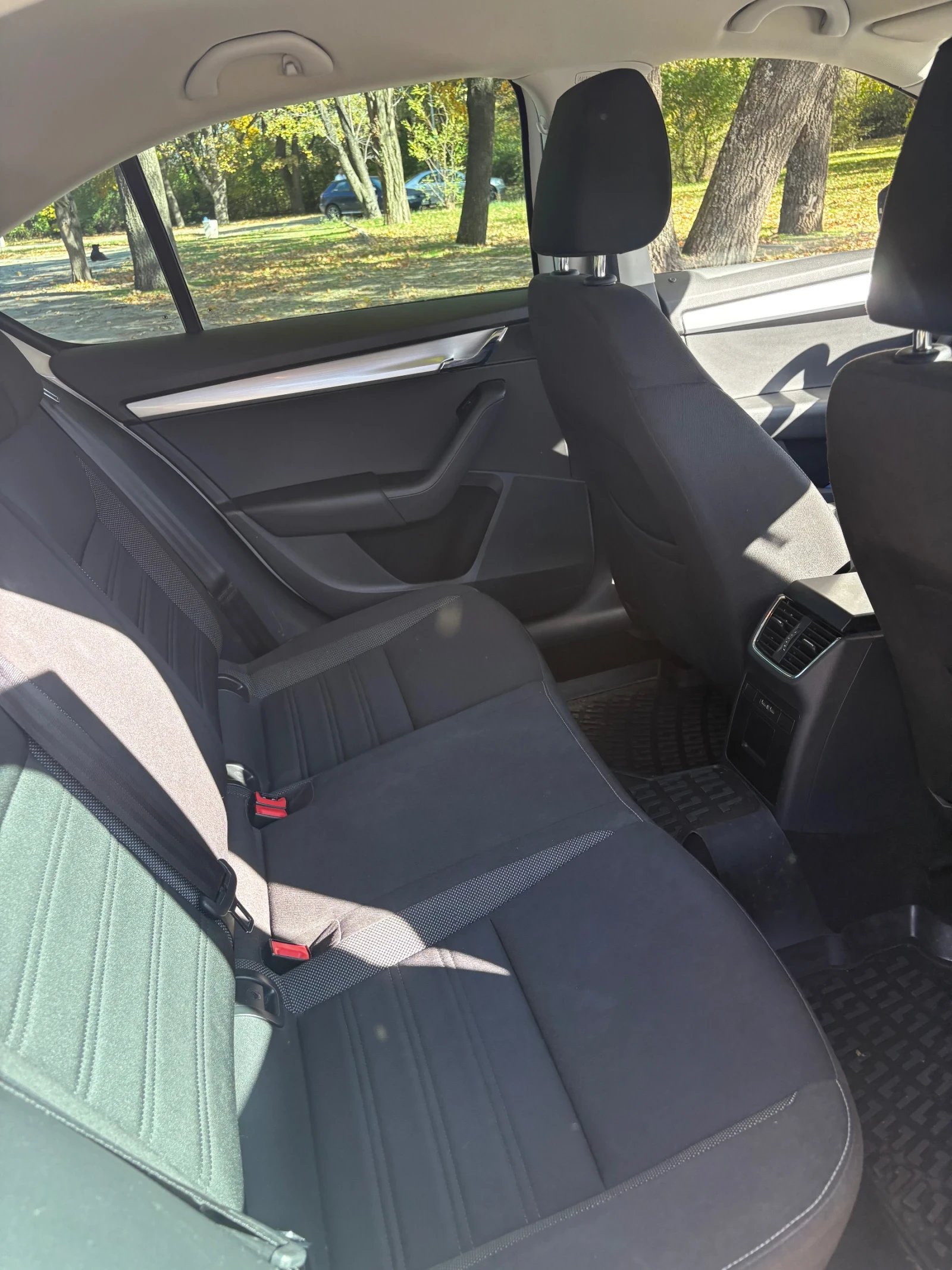 Skoda Fabia | Mobile.bg � ����������� 13