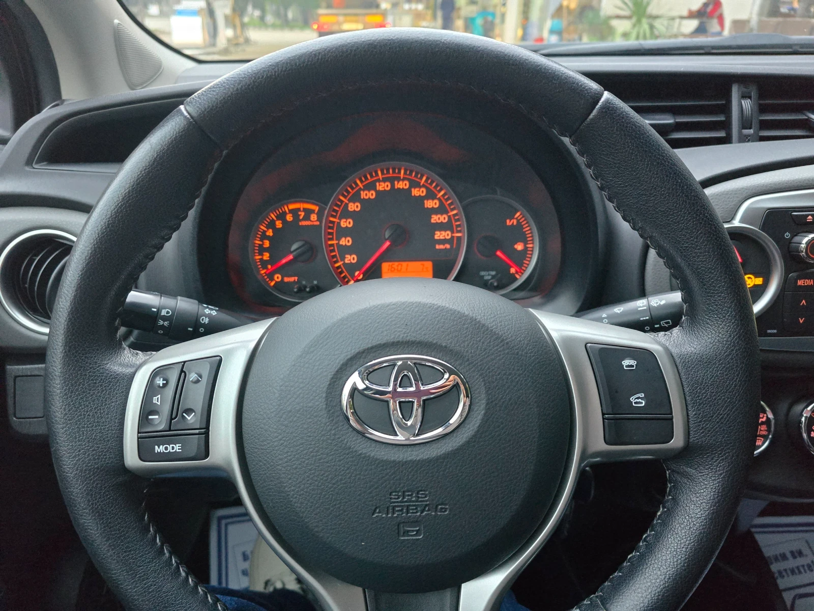 Toyota Yaris 1.33i   | Mobile.bg   15