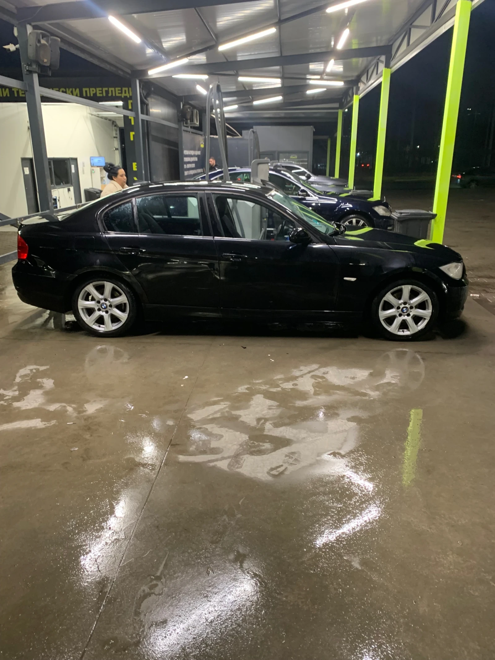 BMW 320  - изображение 4