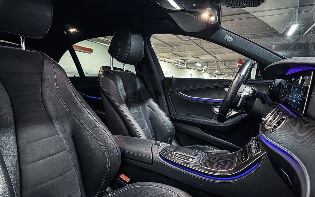 Mercedes-Benz E 220 AMG-Line - изображение 9