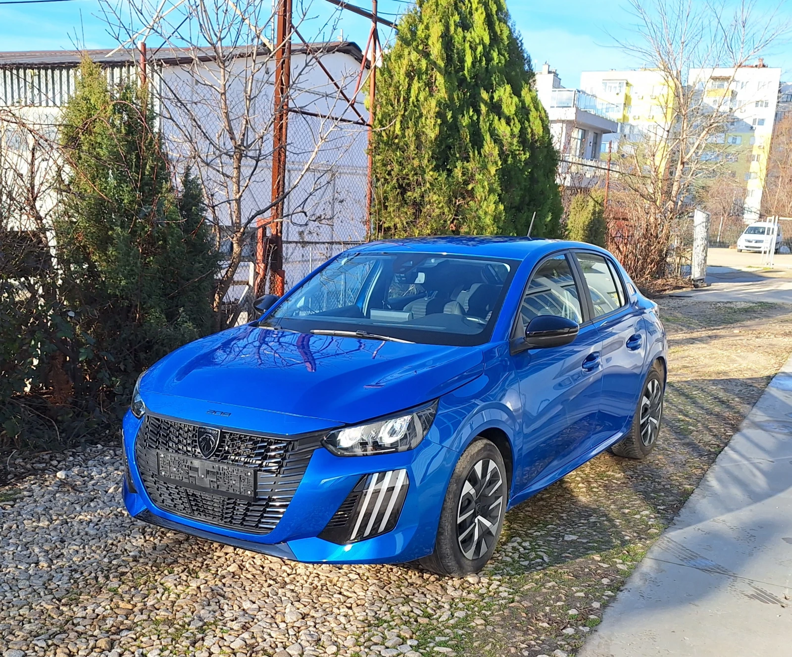 Peugeot 208 PURE TECH | Auto.bg — изображение 1