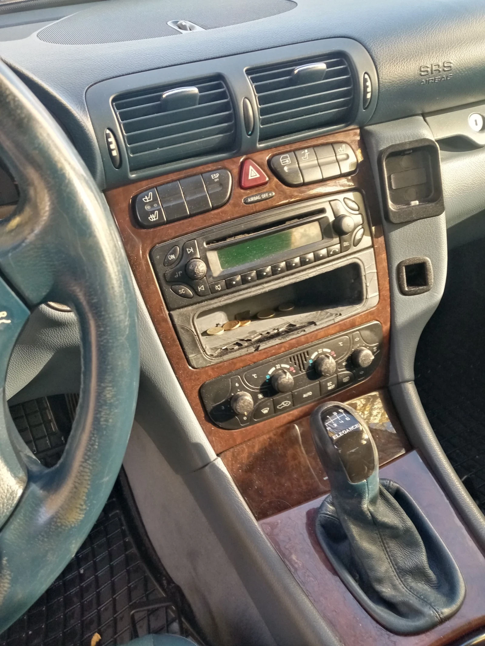 Mercedes-Benz C 200 Kompressor , снимка 8 - Автомобили и джипове - 53866188