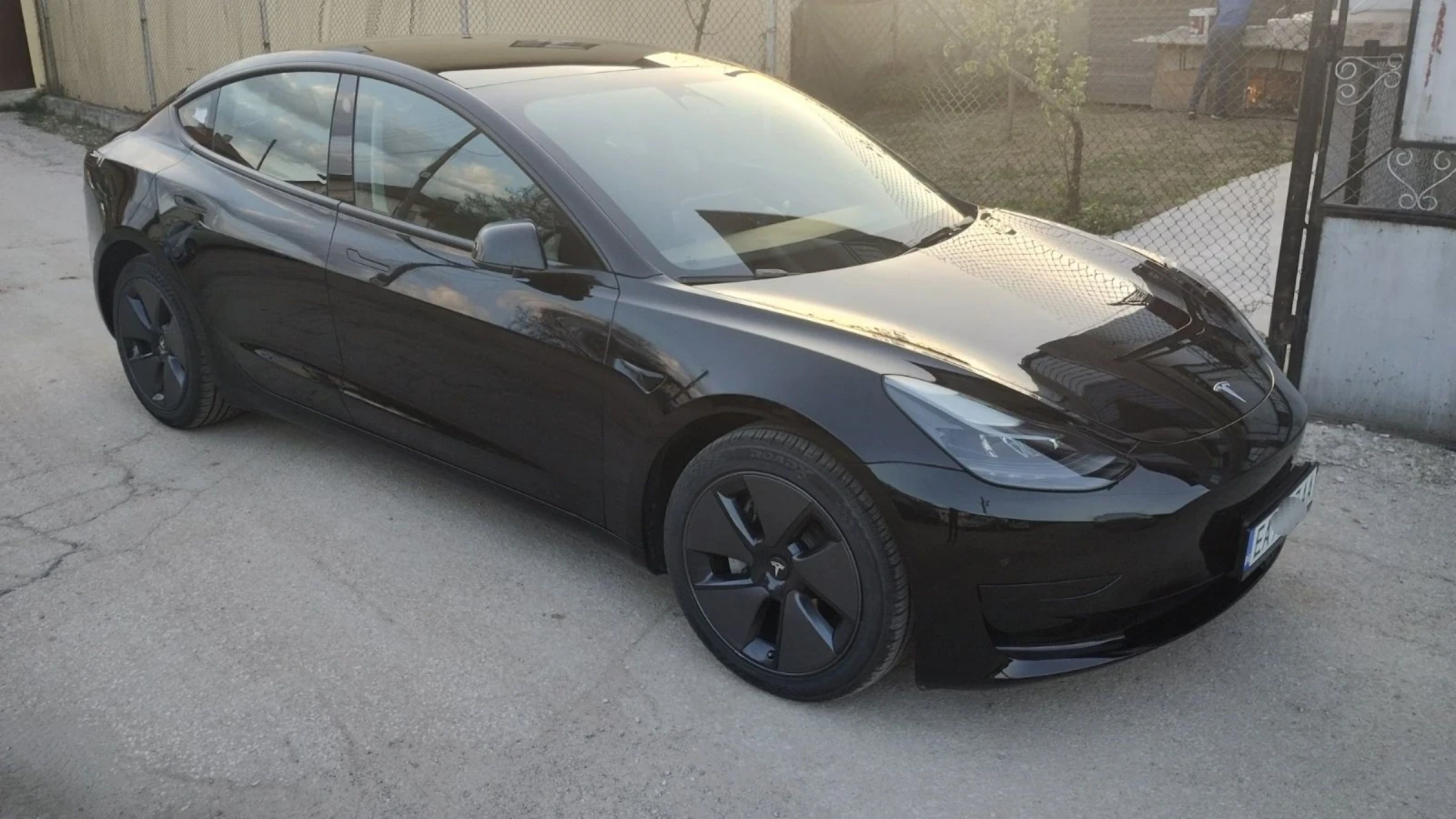 Tesla Model 3 LFP, снимка 5 - Автомобили и джипове - 53928618