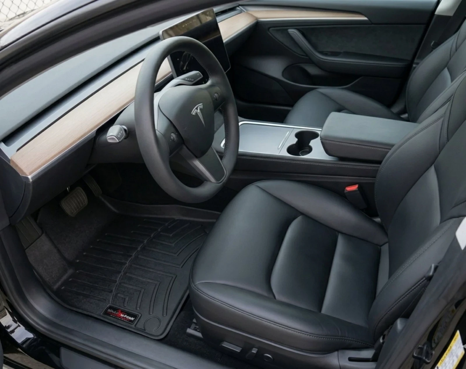 Tesla Model 3 LFP, снимка 3 - Автомобили и джипове - 53928618