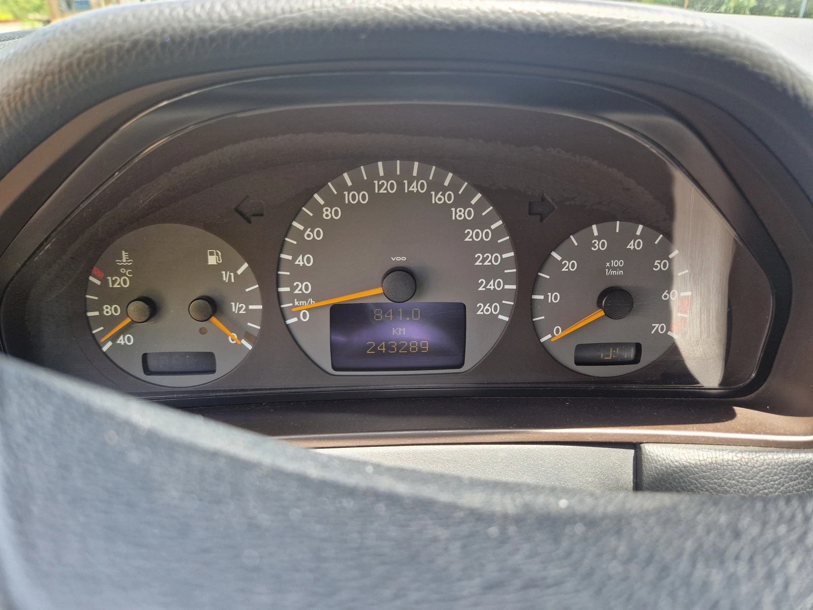 Mercedes-Benz E 200 Kompressor Газ.Инж, снимка 13 - Автомобили и джипове - 54783368