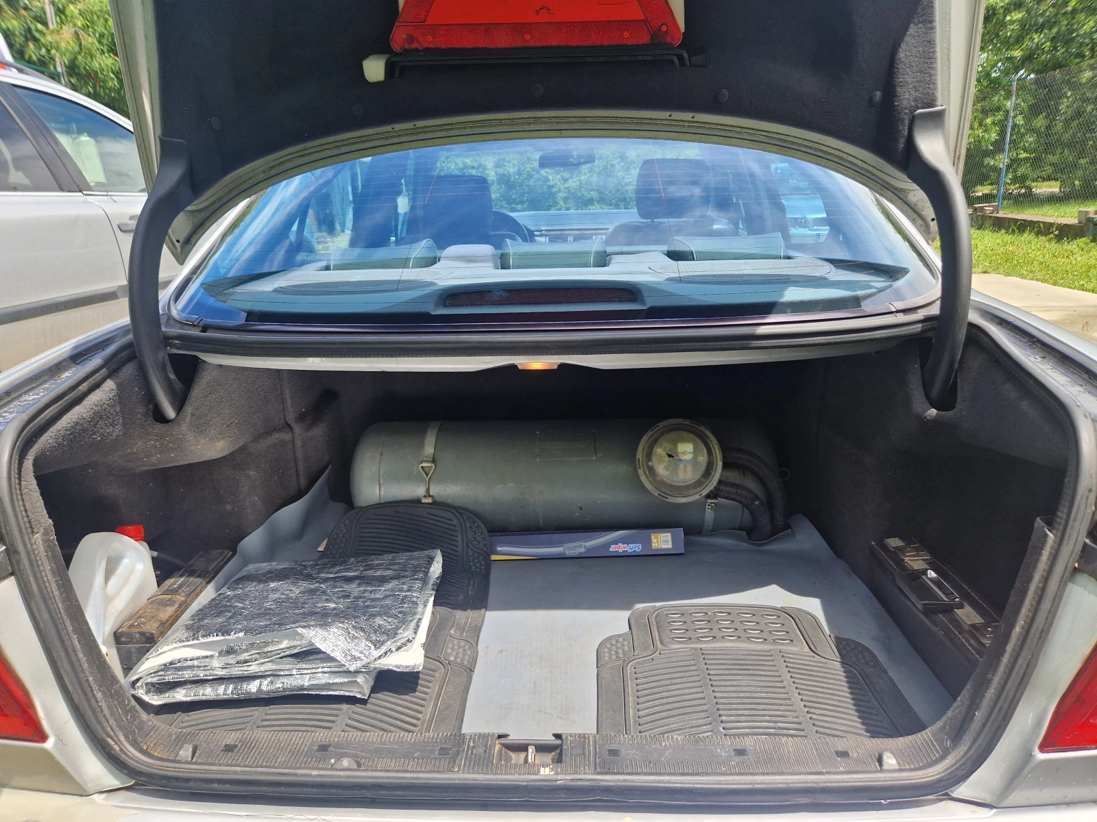 Mercedes-Benz E 200 Kompressor Газ.Инж, снимка 15 - Автомобили и джипове - 54783368