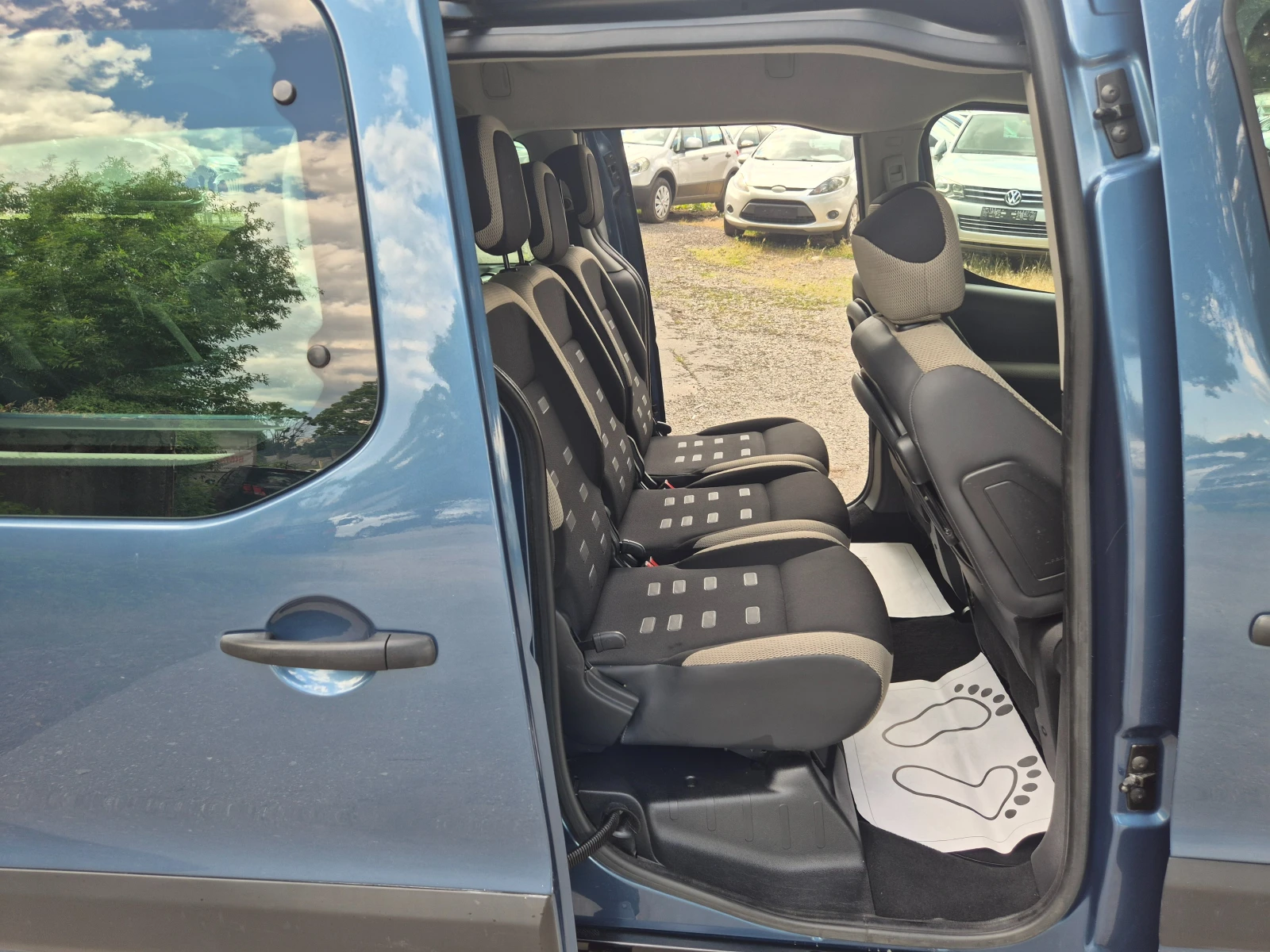 Citroen Berlingo 1.6i ПЪТНИЧЕСКИ 2БРОЯ СТР. ВРАТИ 7 МЕСТА, снимка 12 - Автомобили и джипове - 54916268