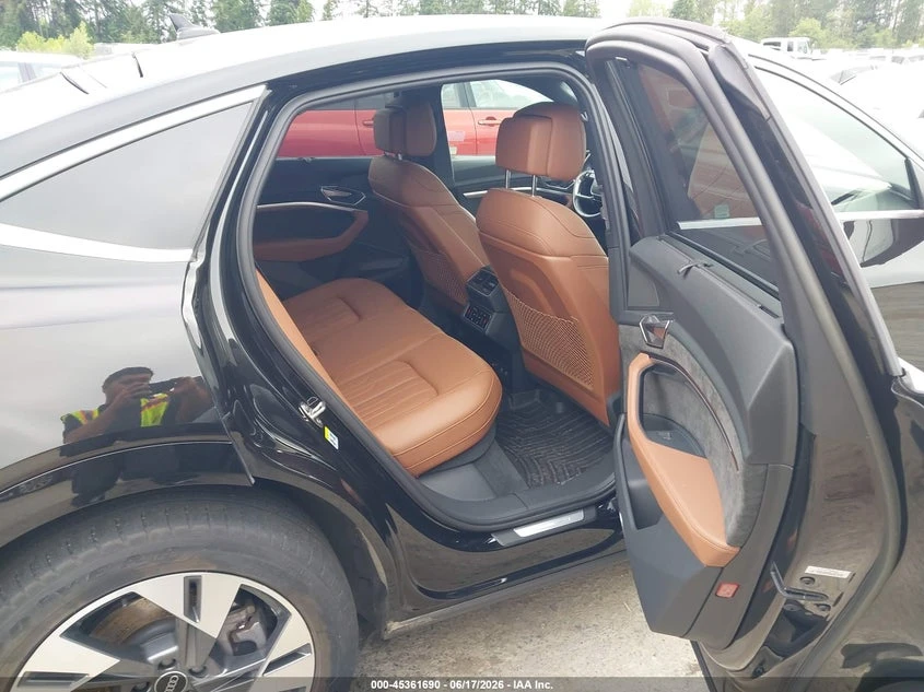 Audi E-Tron Sportback Prestige Quattro, снимка 8 - Автомобили и джипове - 55004075