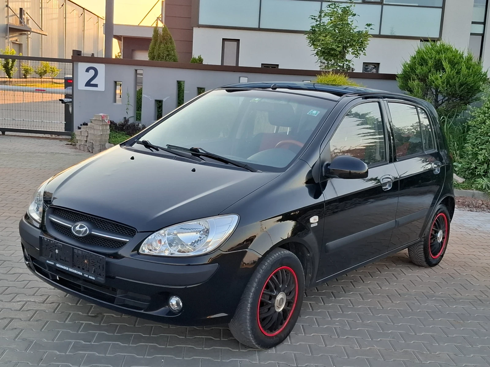 Hyundai Getz 1.1i* (67кс)* FACELIFT* НОВ ВНОС* * , снимка 3 - Автомобили и джипове - 55073274