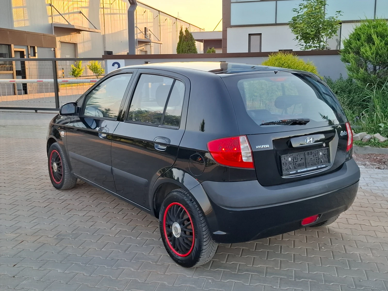 Hyundai Getz 1.1i* (67кс)* FACELIFT* НОВ ВНОС* * , снимка 6 - Автомобили и джипове - 55073274