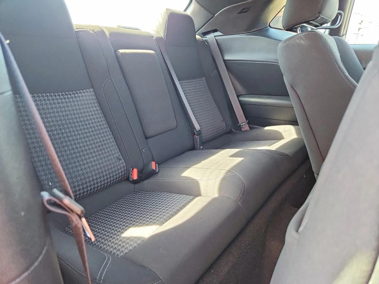 Dodge Challenger 3.6l Sxt, снимка 10 - Автомобили и джипове - 55107284