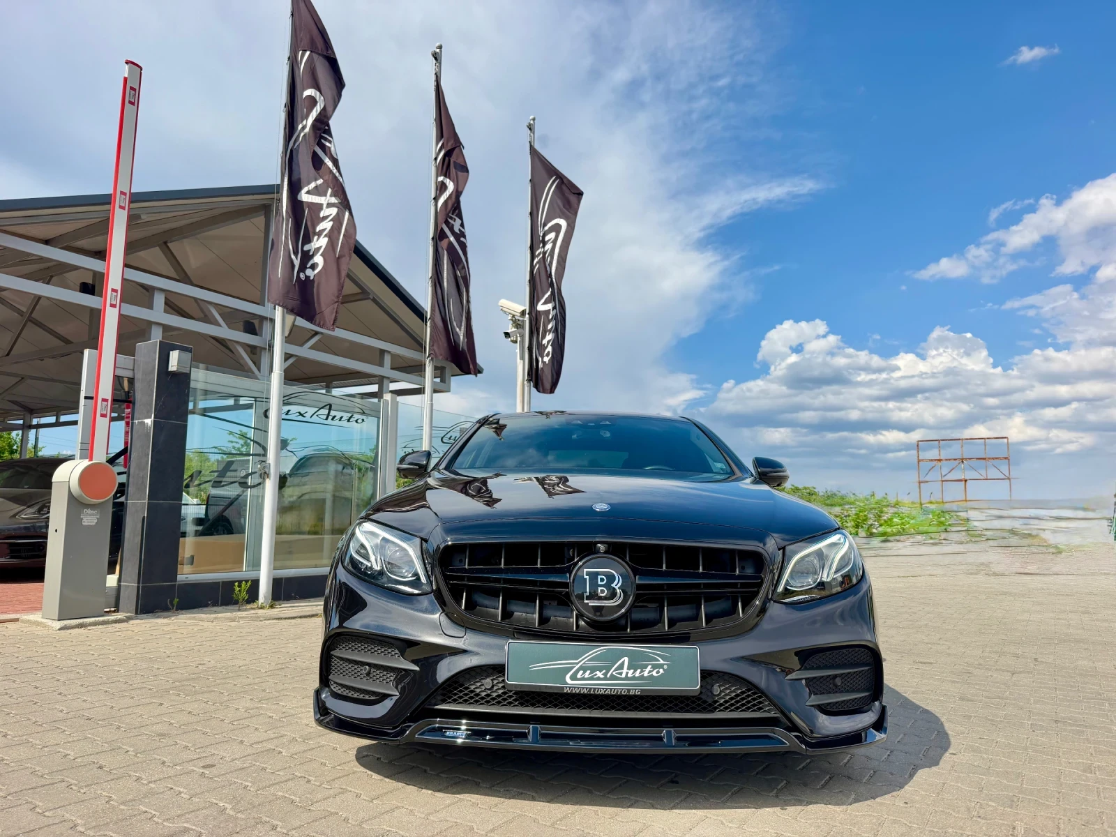 Mercedes-Benz E 220 D#BRABUS#MULTIBEAM#DIGITAL#360* CAMERA#HEADUP | Mobile.bg � ����������� 3