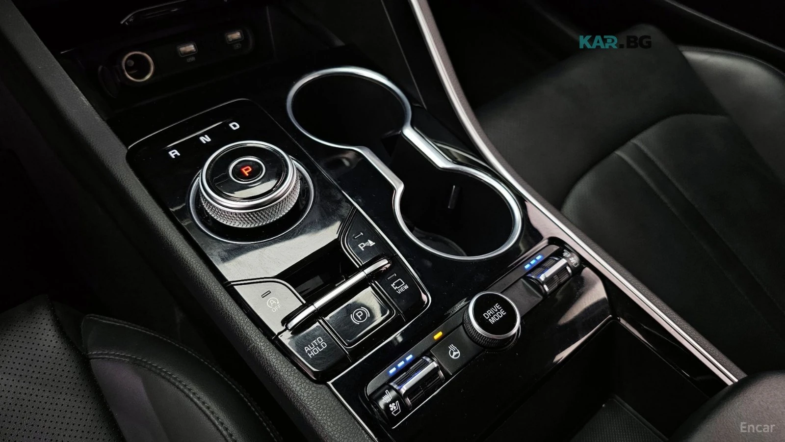 Kia K5 1.6 Turbo Prestige* DISTRONIC* ХЕДЪП* ОБДУХВАНЕ* , снимка 13 - Автомобили и джипове - 55899795