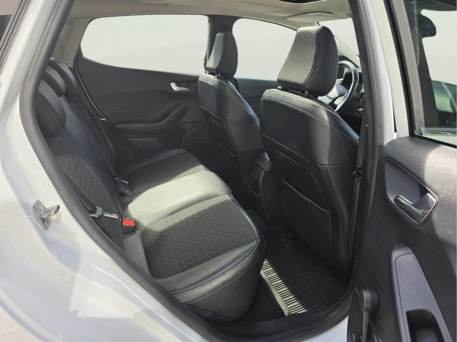 Ford Fiesta 1.0 EcoBoost | Mobile.bg � ����������� 10