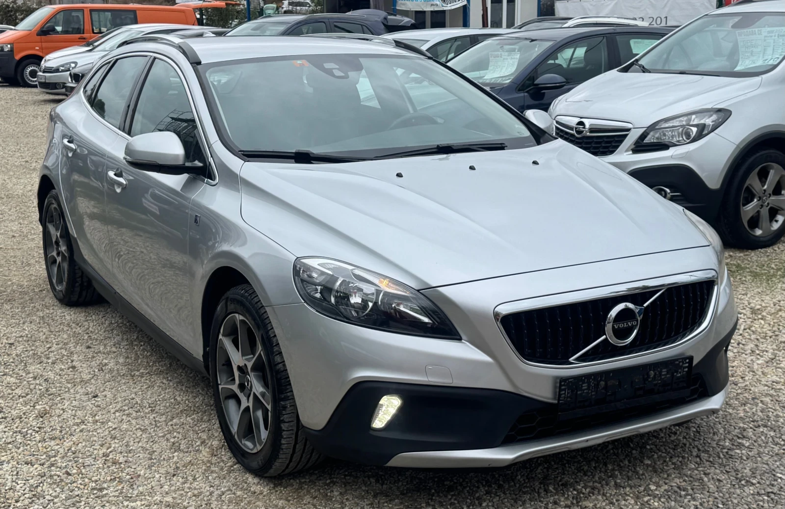Volvo V40 Cross Country V40 CC 2.0 T4 Ocean Race AWD S/S 190k.s 7 �������� | Mobile.bg � ����������� 3