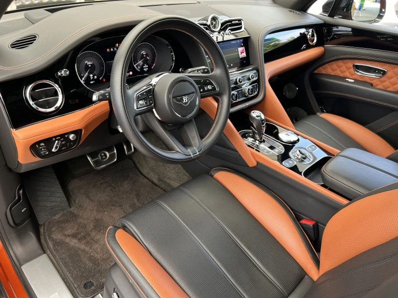 Bentley Bentayga S/ CERAMIC/ CARBON/ MULLINER/ NAIM/ 4-SEATS/ 22/, снимка 10 - Автомобили и джипове - 43088750