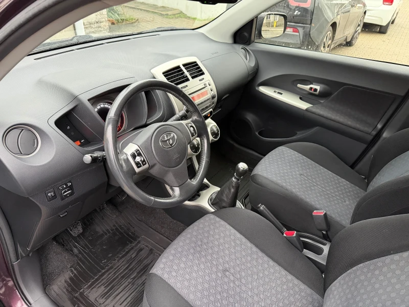Toyota Urban Cruiser 1.4 D4D Special , снимка 6 - Автомобили и джипове - 53055502