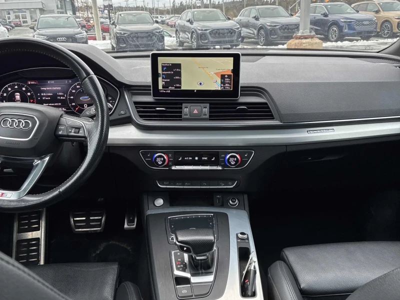 Audi Q5 2.0T* PREMIUM* PLUS* ДИГИТАЛНО* ТАБЛО* 360КАМЕРА* , снимка 7 - Автомобили и джипове - 53333284