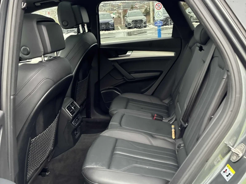 Audi Q5 2.0T* PREMIUM* PLUS* ДИГИТАЛНО* ТАБЛО* 360КАМЕРА* , снимка 13 - Автомобили и джипове - 53333284