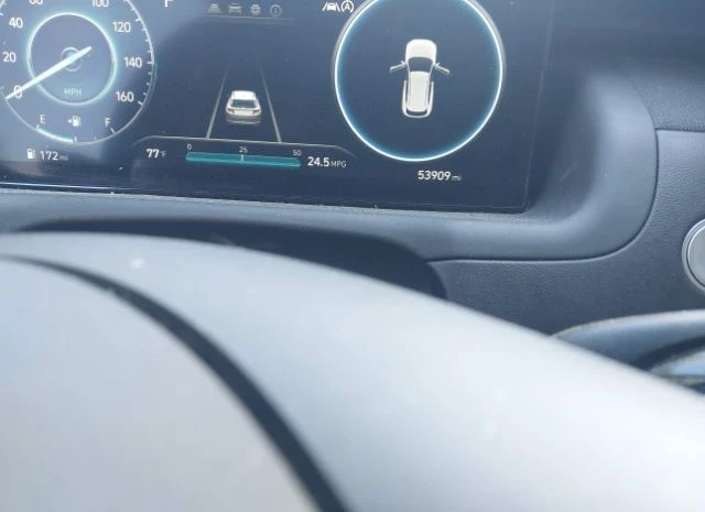 Hyundai Venue SEL Distronic* Digital* Keyless* .*  | Mobile.bg   11