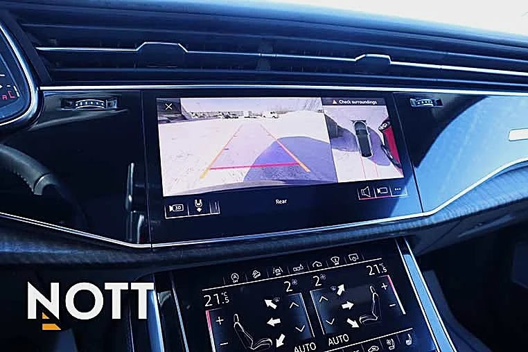 Audi Q8 TECHNIK - изображение 9